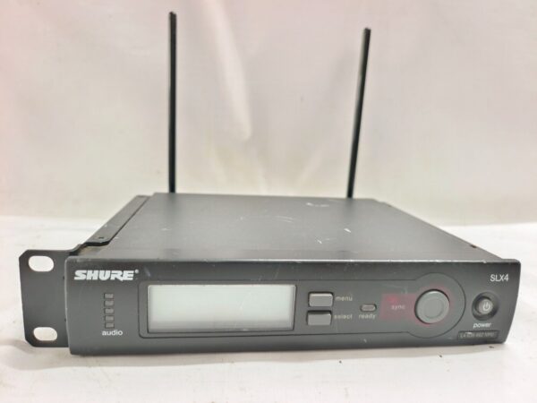 Shure SLX4 Receiver (J3 572~596 MHz) W/Power Supply & 2 Antenna