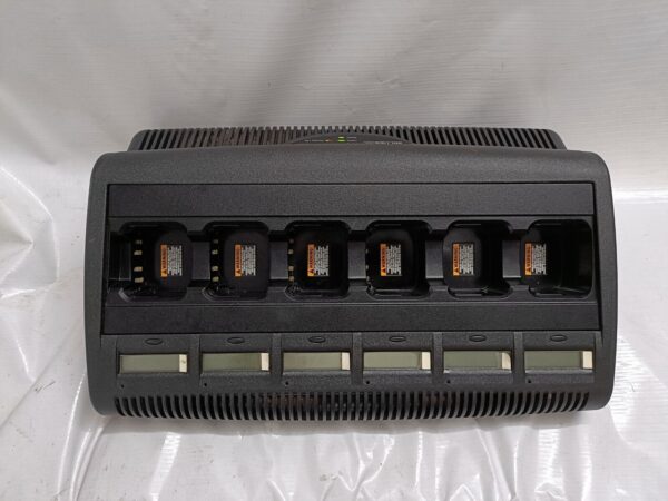 Motorola WPLN4218 Ver 3.11Impres 6 gang Charger XPR7550 XPR7350 XPR3500 XPR3300 - Image 2