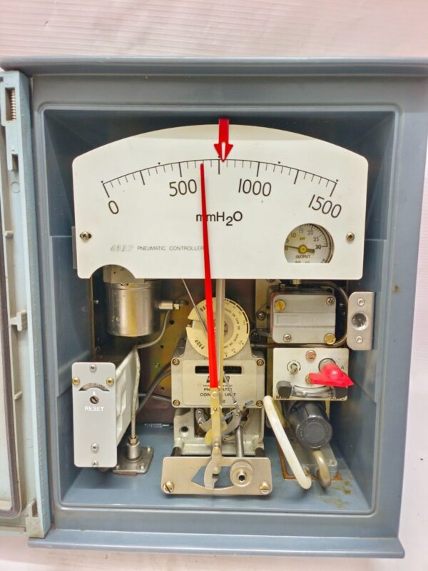 43AP-PA42C/PC Foxboro Pneumatic Indicating Controller PC PIC 1 0-1500 MMH2O - Image 4
