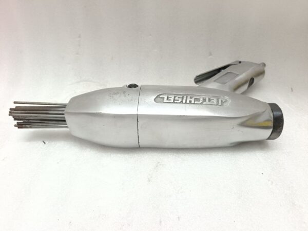 NITTO KOHKI JET CHISEL JEX-24 AIR MULTIPLE NEEDLE SCALER - Image 2