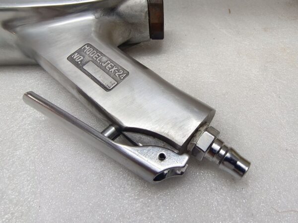 NITTO KOHKI JET CHISEL JEX-24 AIR MULTIPLE NEEDLE SCALER - Image 4
