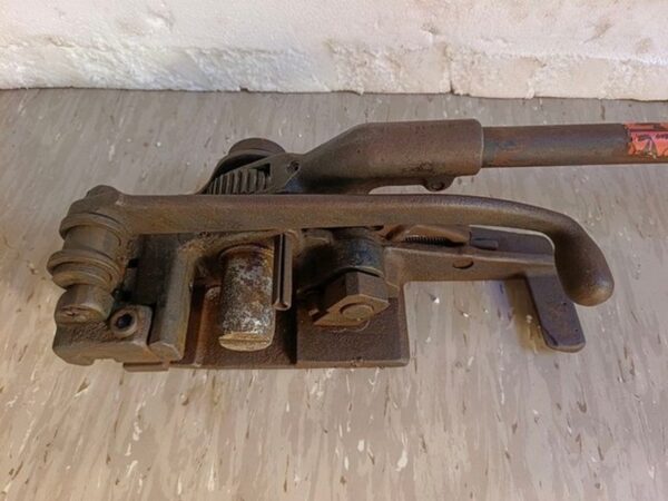 Signode 4C1-2 Combination Strapping Tool Size 1-1/4 D407994 - Image 7