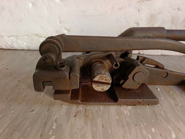 Signode 4C1-2 Combination Strapping Tool Size 1-1/4 D407994 - Image 9