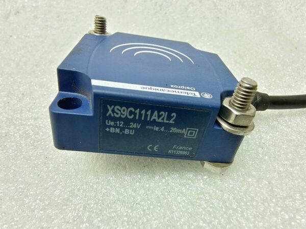 TELEMECANIQUE OSIPROX SCHNEIDER ELECTRIC XS9C111A2L2 / XS9C111A2L2 - BRAND NEW - Image 5