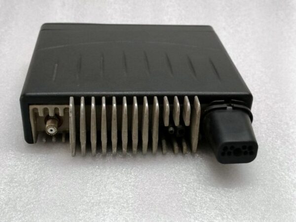Motorola GTX Model M11UGD6CB1AN Radio HUF3033B - Image 2