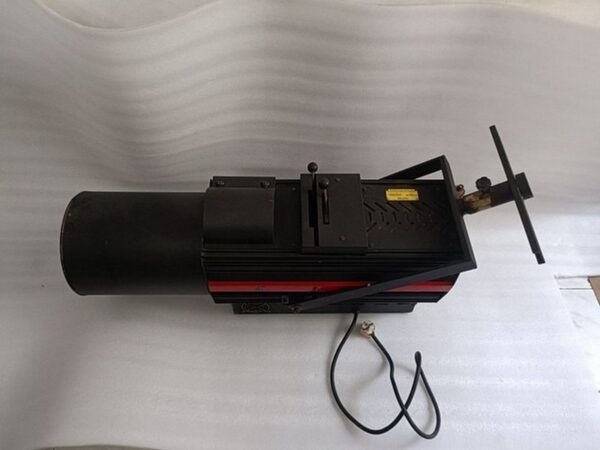 Lycian 1209 Midget HP Follow Spotlight without stand 220V Theator Light - Image 2