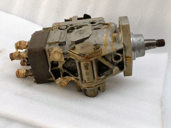 DIESEL KIKI Excavator Parts 4D95L Diesel Fuel Pump 104642-7043 172 H928754 - Image 8