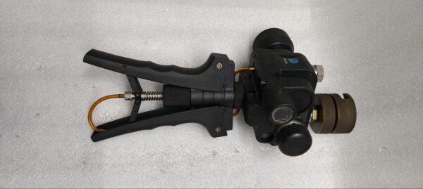 Druck PV411  Pneumatic and Hydraulic Pump  SR NO 08686 700 BAR