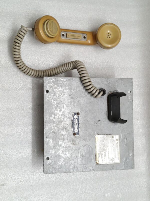 GAI-Tronics 701-302 Handset/Speaker Telecom Amplifier #18 - Image 5