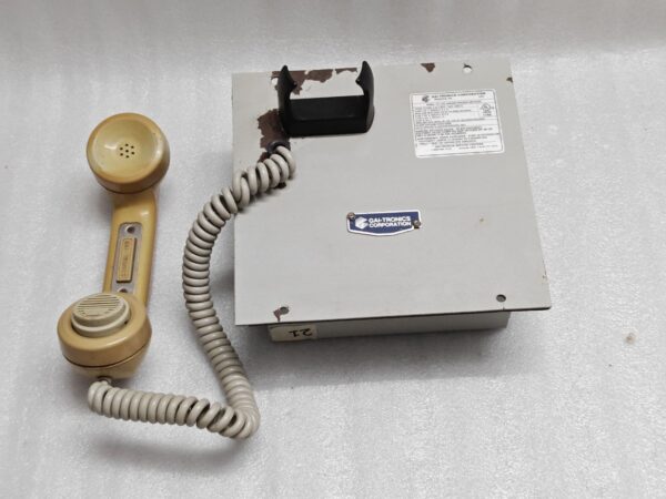GAI-Tronics 701-302 Handset/Speaker Telecom Amplifier #21 - Image 6