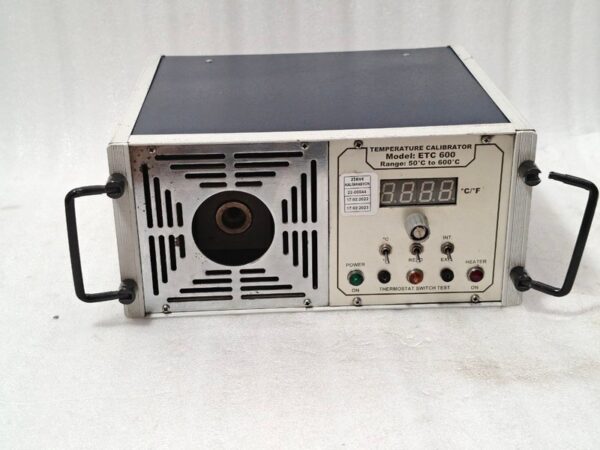 NAGMAN ETC-600 TEMPERATURE CALIBRATOR RANGE 38*C TO 600*C 220V ETC600