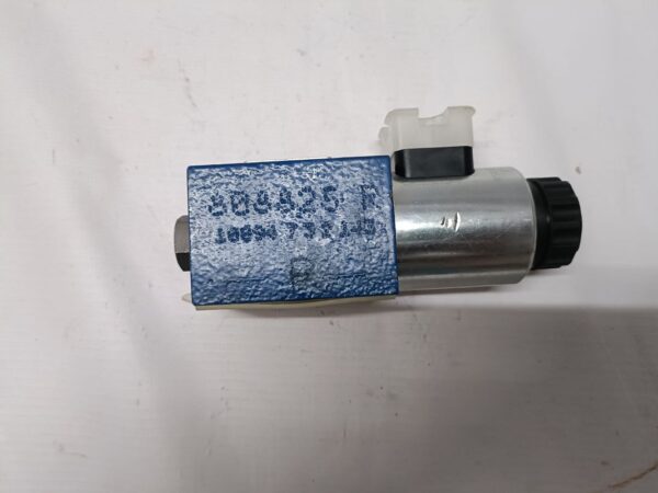 Rexroth 4WE6J6X/EG24N9K4 Directional Spool Valve - Image 7