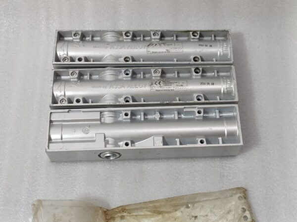 Tesa Assa Abloy DC300 Door Closer Without Articulated Arm DC300 SILVER - Image 3
