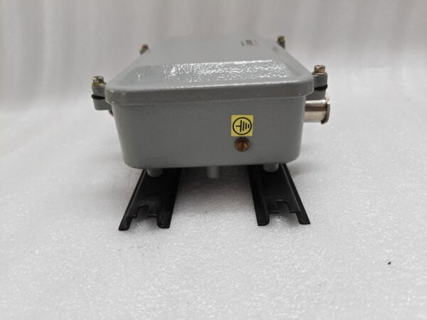 BOSCH LBD 8930 / 00 JUNCTION BOX - Image 13