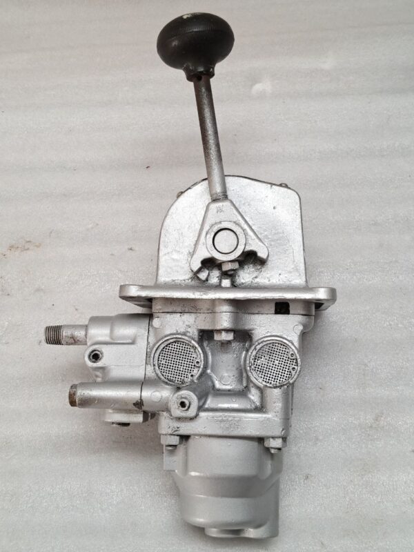 Rexroth HC-2-FX Lever Operated Control Air Valve R431002839 65 PSI 40505 - Image 4