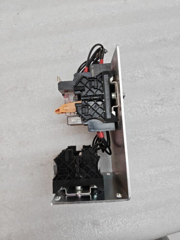 Saacke Flame Failure Memory 230VAC BURNER CONTROL 2023 11037620 - Image 7