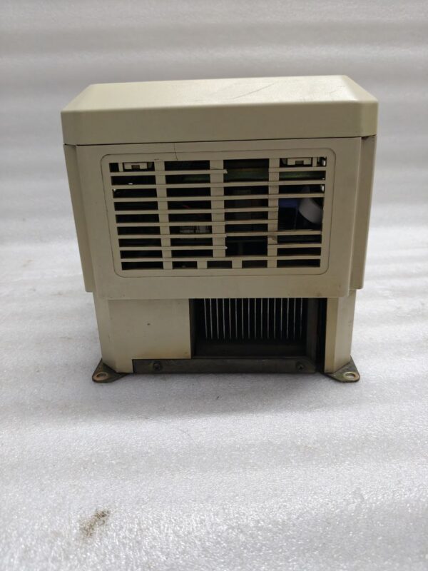 Yaskawa CIMR-G5A5P5 VARISPEED 616G5 AC VDF Drive 380-460v 3PH 11KVA - Image 9