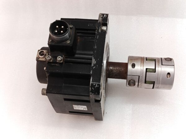 MITSUBISHI JAPAN AC Servo Motor HG-SR202 150V HGSR202 3AC 2000 RPM #3 G21012004 - Image 2