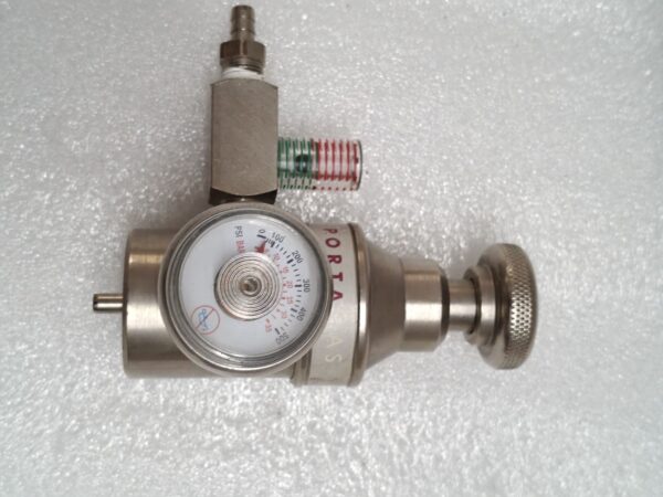 MSA PORTAGAS GAS REGULATOR 500 PSI 35 BAR 1 800 548 2268 11:30 - Image 3
