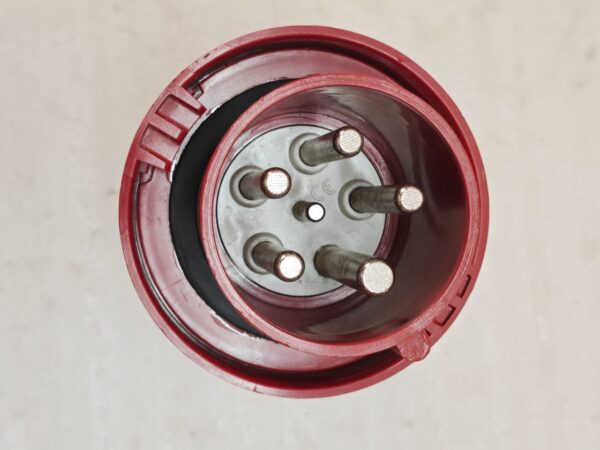 SCAME INDUSTRIAL SOCKET PLUG COD. 215.6337 63A 3P+N+E 6h 346-415V 60Hz 50Hz SCREW TERMINALS 12:25 - Image 8