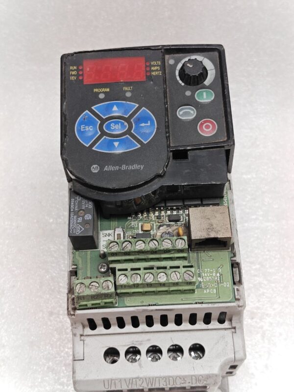 ALLEN BRADLEY CAT 22F D2P5N103 1.0HP SERIES A IP20/UL 0.7KW 3.5AMPS 16:26 - Image 7