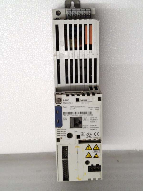 LENZE INVERTER #1 E84AVSCE1524SX0 8400 STATELINE C 1.5KW 50/60 HZ IP20 13:04 - Image 2
