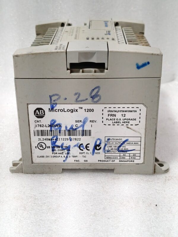 ALLEN BRADLEY MICROLOGIX 1200 1762 L24BWA SER C  REV-I POINT CONTRLOLLER 50-60 HZ 12:40 - Image 7