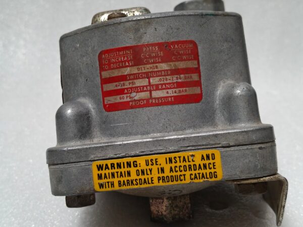BARKSDALE D1T-H18  STAINLESS DIAPHRAGM PRESSURE SWITCH 0.4-18 PSI 028 - 1.24 BAR 125 480VAC 13:15 - Image 8