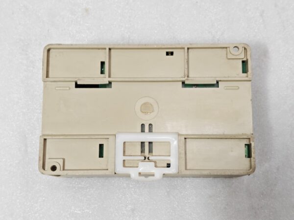 IDEC MICRO3 FC2A-C16A1 PLC 16 I/O 100-240VAC 78731 JAPAN 50/60HZ, 30VA 18:45 - Image 5