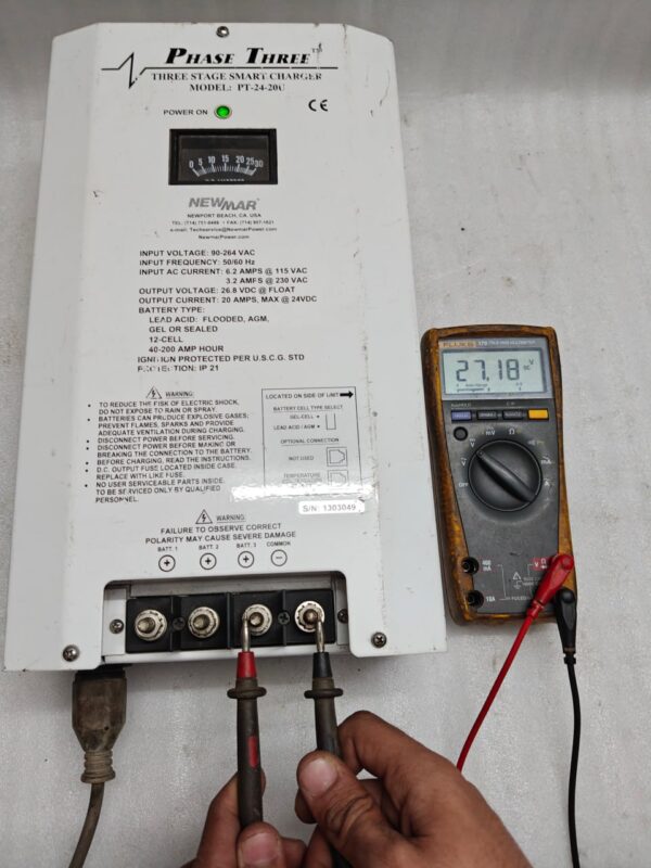NEWMAR PT 24 20U THREE STAGE SMART CHARGER BATTERY CHARGER 20A 12:51 - Image 4