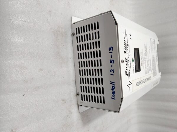 NEWMAR PT 24 20U THREE STAGE SMART CHARGER BATTERY CHARGER 20A 12:51 - Image 13