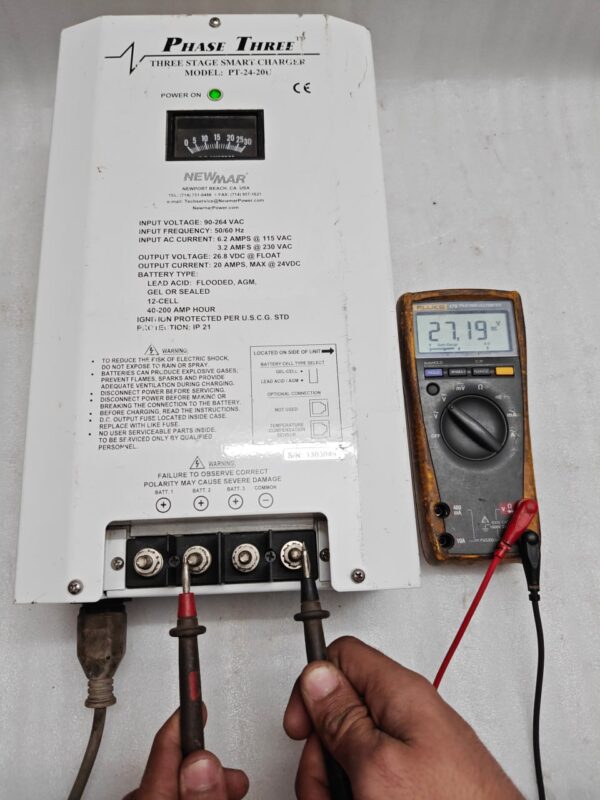 NEWMAR PT 24 20U THREE STAGE SMART CHARGER BATTERY CHARGER 20A 12:51 - Image 25
