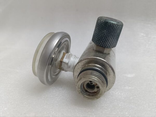 MSA 467895 RP FLOW CONTROL REGULATOR 1000 PSI 0.5 L/MM USE NO OIL 13:33 - Image 4