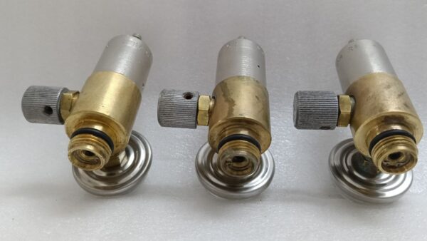 MSA 467895 RP FLOW CONTROL REGULATOR 715-1LPM 70 BAR 1000 PSI 13:11 - Image 5