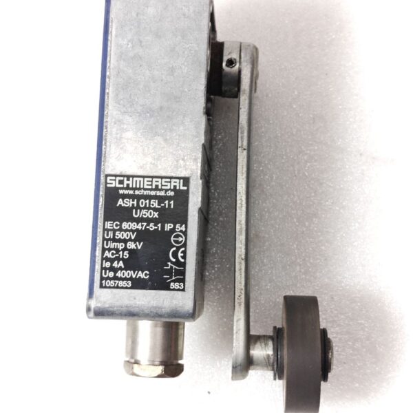 SCHMERSAL ASH 015L-11U/50X LIMIT SWITCH 1057853 5S3 13:18