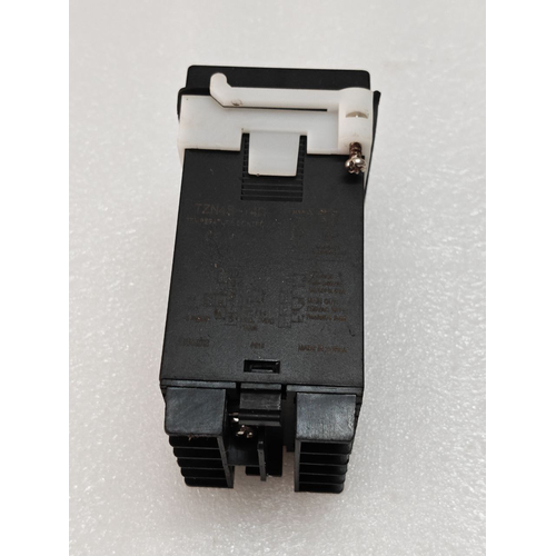 Autonics TZN4S-14R Thermostat Digital Dual PID Temperature Controller (8) Autonics TZN4S 14R Thermostat Digital Dual PID Temperature Controller 8