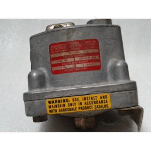 BARKSDALE D1T-H18  STAINLESS DIAPHRAGM PRESSURE SWITCH 0.4-18 PSI 028 - 1.24 BAR 125 480VAC 13:15