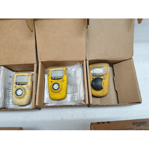BW GASALERTCLIP EXTREME SINGLE GAS DETECTOR GA24XT-H HONEYWELL LOT OF 10 (6)