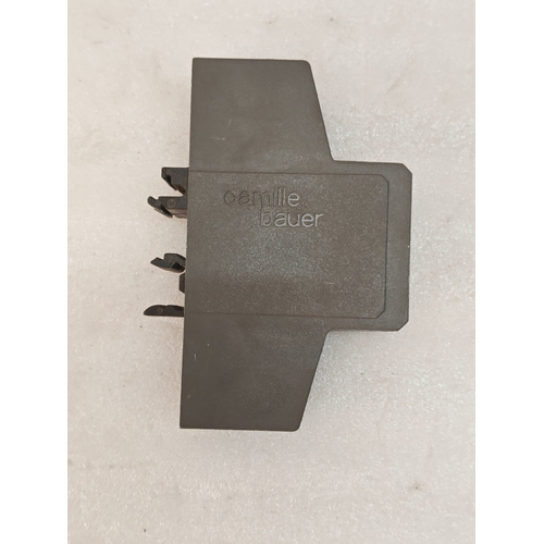 CAMILLE BAUER 84 2I1 10 PASSIVE DC SIGNAL ISOLATOR (2)