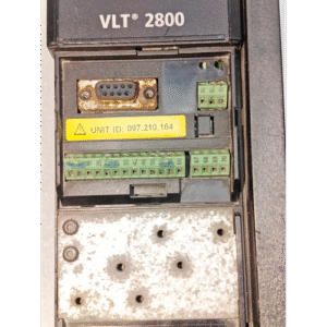 DANFOSS 195N1051 VLT2800 FRONT CONTROL PANEL 50/60HZ 4.7A 300V 16:30 11 DANFOSS 195N1051 VLT2800 FRONT CONTROL PANEL 5060HZ 4.7A 300V 10