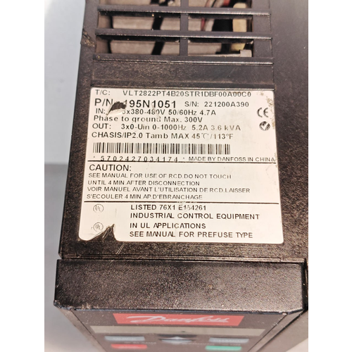 DANFOSS 195N1051 VLT2800 FRONT CONTROL PANEL 5060HZ 4.7A 300V (9) DANFOSS 195N1051 VLT2800 FRONT CONTROL PANEL 5060HZ 4.7A 300V 9