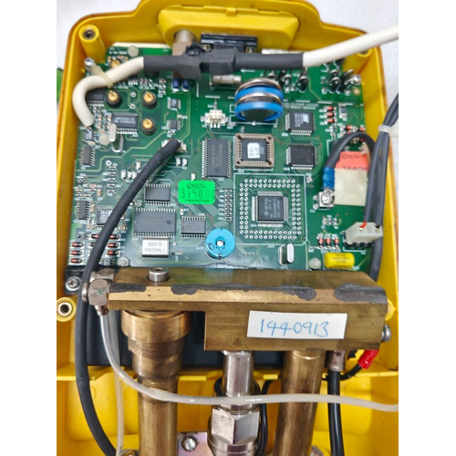 Druck DPI 610 Portable Pressure Calibrator 2 BAR G (11)