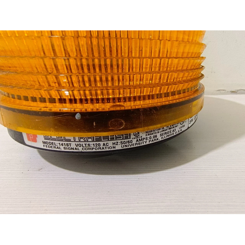 Federal Signal 141ST-120R Electraflash Strobe Warning Light (3)