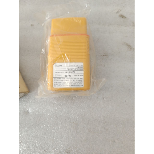 Icom CM – 176 LITH. 12V 3600mAh 44Wh LITHIUM BATTERY 00403 Made In Japan (25) Icom CM 176 LITH. 12V 3600mAh 44Wh LITHIUM BATTERY 00403 Made In Japan 25