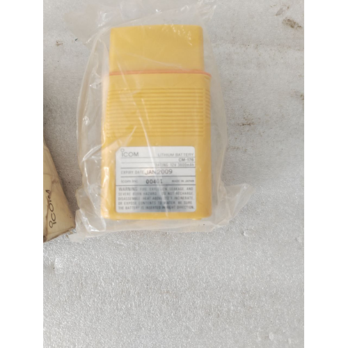Icom CM – 176 LITH. 12V 3600mAh 44Wh LITHIUM BATTERY 00403 Made In Japan (27) Icom CM 176 LITH. 12V 3600mAh 44Wh LITHIUM BATTERY 00403 Made In Japan 27