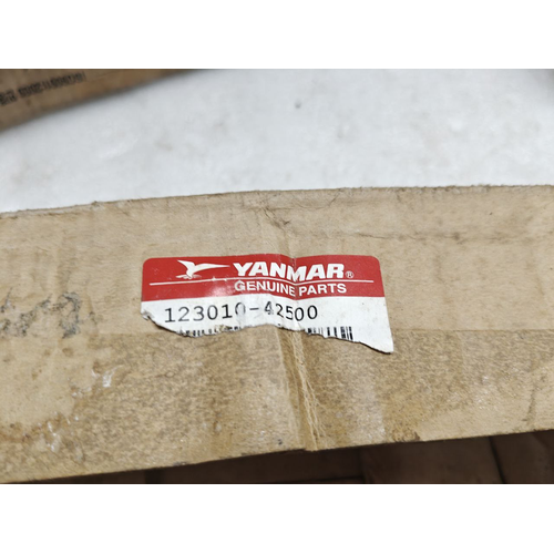 NEW JAPAN YANMAR 123010-42500 IMPELLER PUMP VACUUM PUMP 1INCH (1)