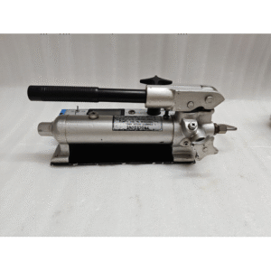 OMICRON OTE-P202 PRESSURE CALIBRATOR 0.1MPA 14.5 PSI 1.02  KG/CM2 902 17:20