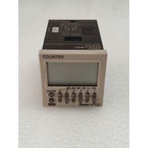 Omron Digital Counter H7CZ – L8D1 Lot No.05x09 15:38