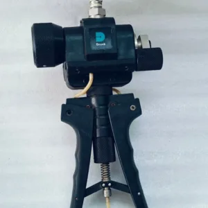 DRUCK PV 411 + DPI 104 (0~700 BAR) Pressure Calibrator