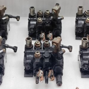 CLARK M.H.A SCD - 009 P NO 8057218 HYDRAULIC CONTROL VALVE FOR FORKLIFT 19:00 15 CLARK M.H.A SCD 009 P NO 8057218 HYDRAULIC CONTROL VALVE FOR FORKLIFT 17